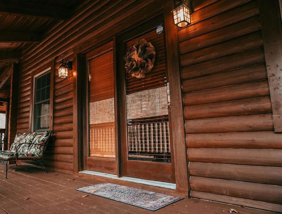 Вілла Mama Bear'S Retreat Сев'єрвілл Екстер'єр фото